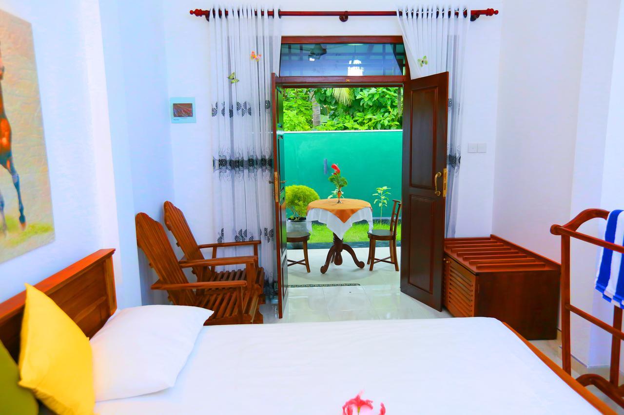 Ceylonika Rest Hotel Bentota Exterior photo
